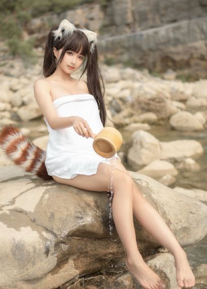 地铁蓝衣女_720高清视频播放